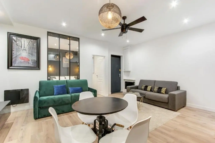 1 Bedroom Apartment