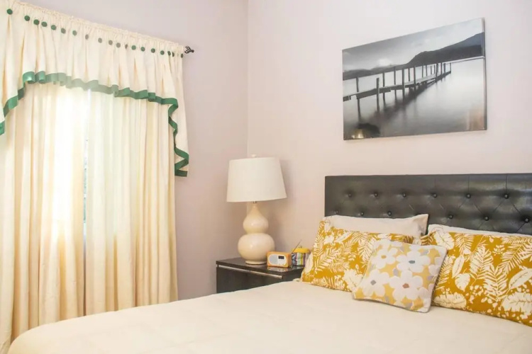 Gorgeous 2-bed Apt, Sleeps 3 in St Johns