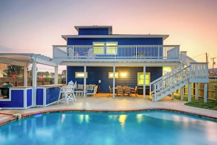 3 Bedrooms Cottage