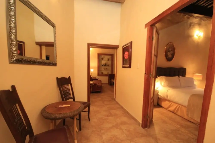 Standard Club room