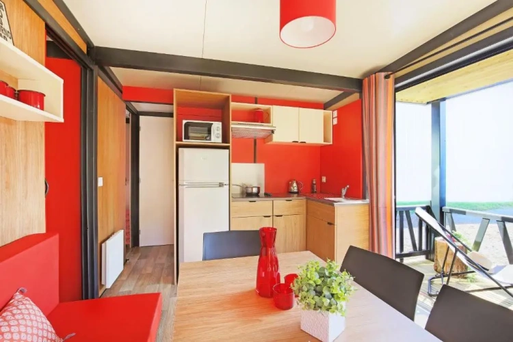 2 Bedrooms Chalet