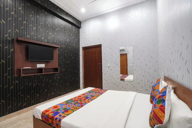 Fabhotel Rk Dham