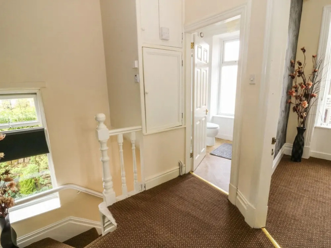 60 Keighley Road