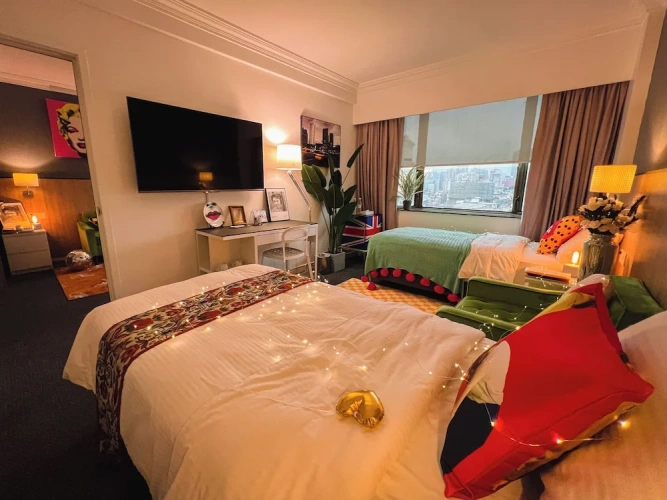 Deluxe Suite