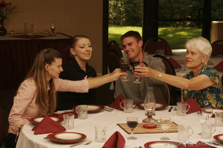 Best Western Plus Sonora Oaks Hotel & Conference Center photo 33