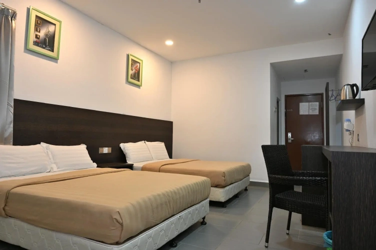 Standard Quadruple room