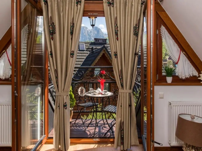 Double Apartment with mountain view