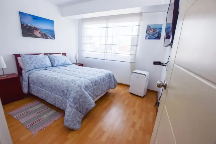 2 Bedrooms Luxury Apartment with city view