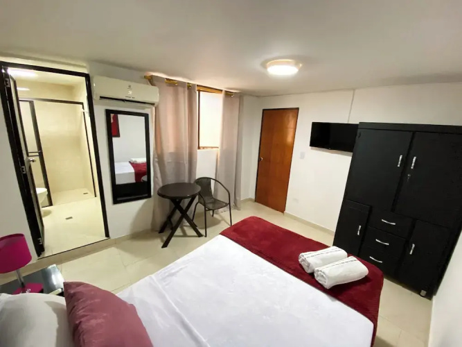 Hostal CaliView Inn