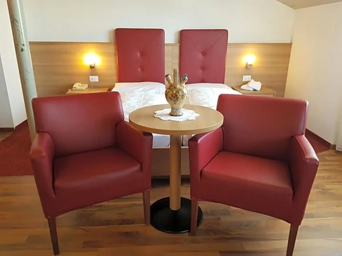 Standard Quadruple Family room