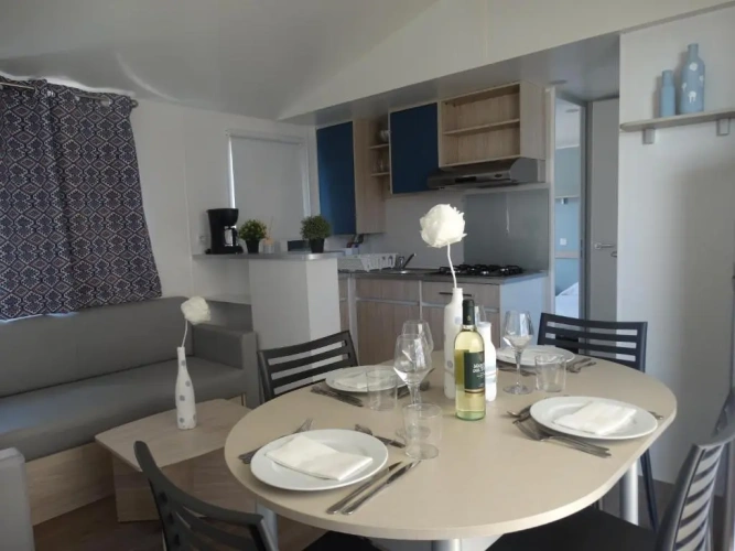 3 Bedrooms Bungalow