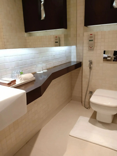 Monotel Luxury Business Hotel