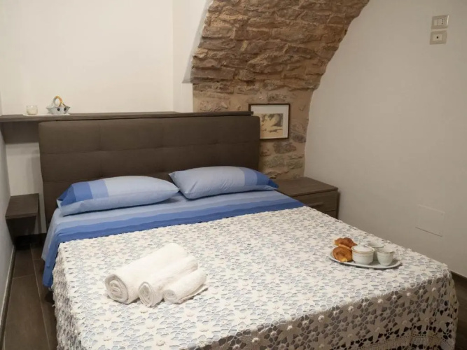 Domus Flora Guest House