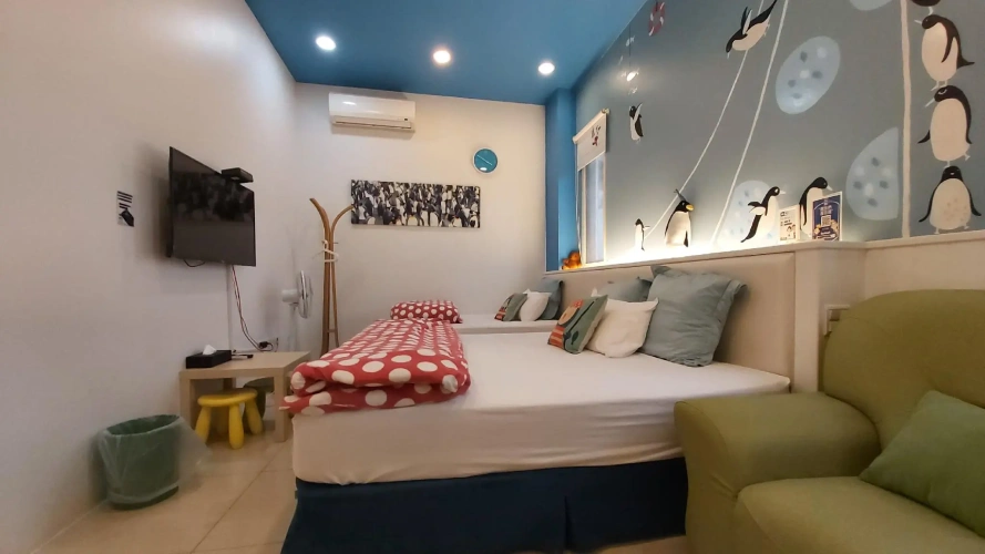 Standard Triple room