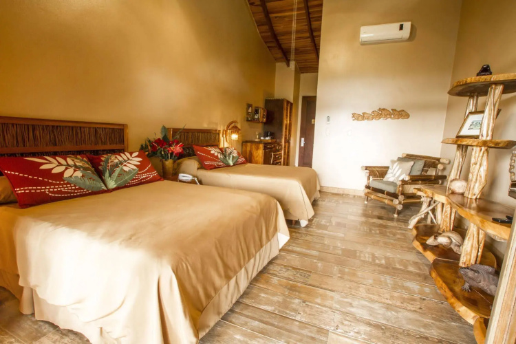 Lost Iguana Resort and Spa