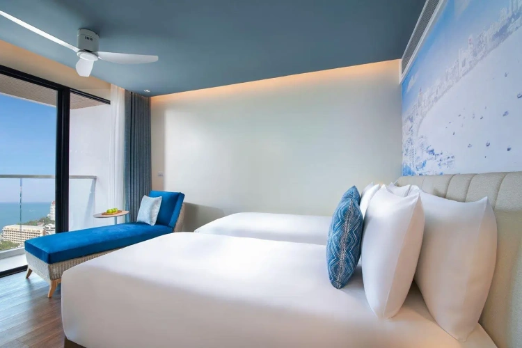 Deluxe Twin room with balcony and with ocean view