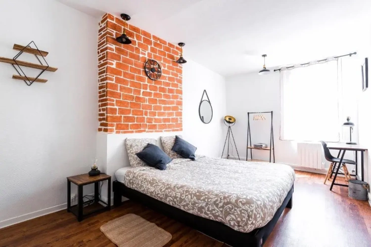 1 Bedroom Apartment