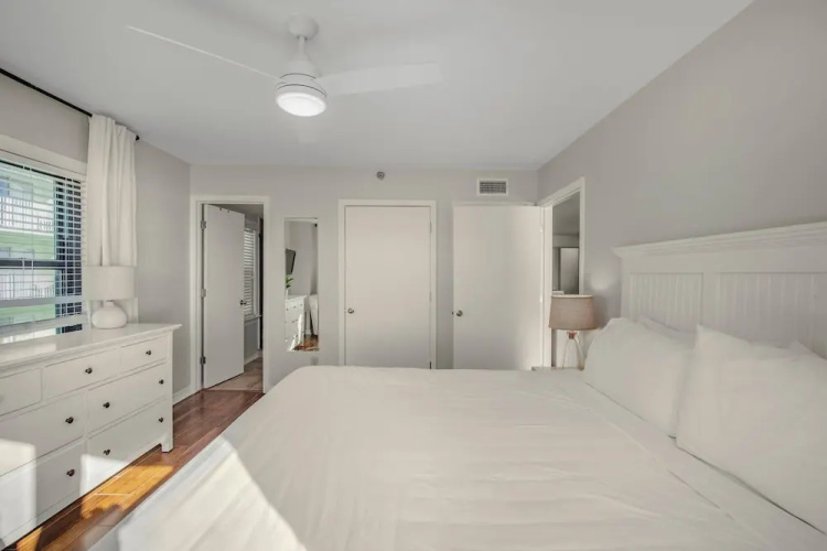 Harbour Place 413