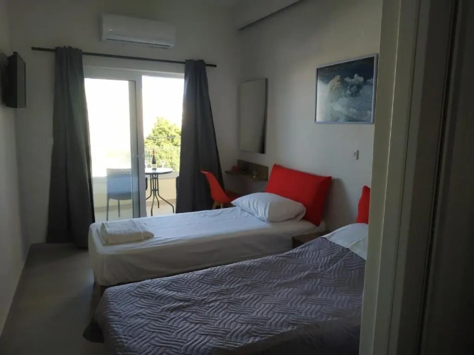 Standard Twin room