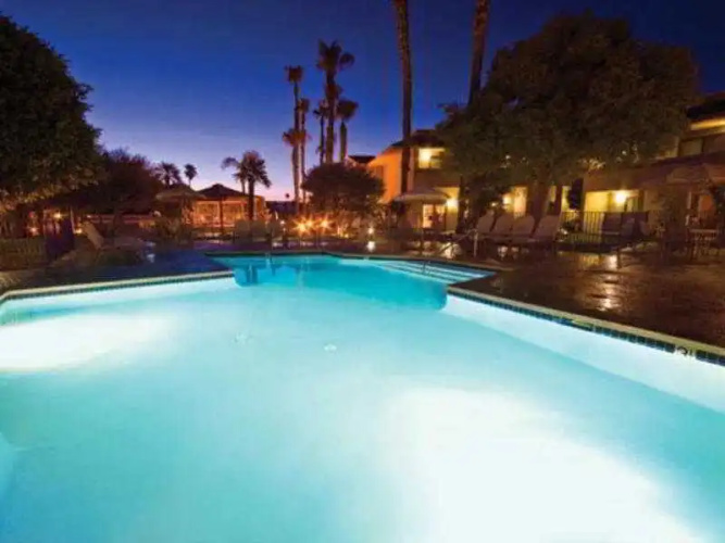 Shilo Inn Suites