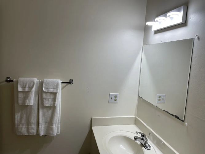 Pine Valley Motel