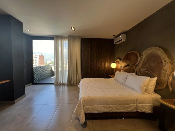 Hotel Zelva Negra