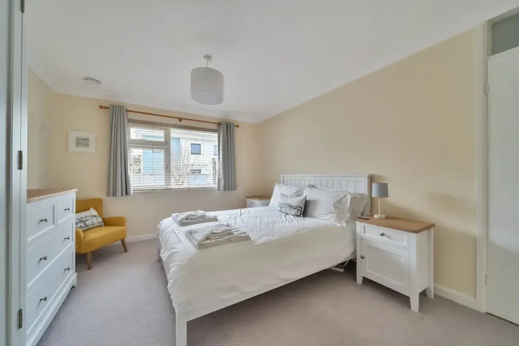 Sleeps 9- Kingbeds- Familyfriendly- Contactlessci