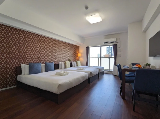 Standard Triple Family room