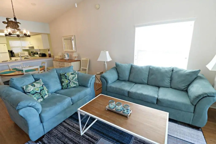 Ocean Village Club L33