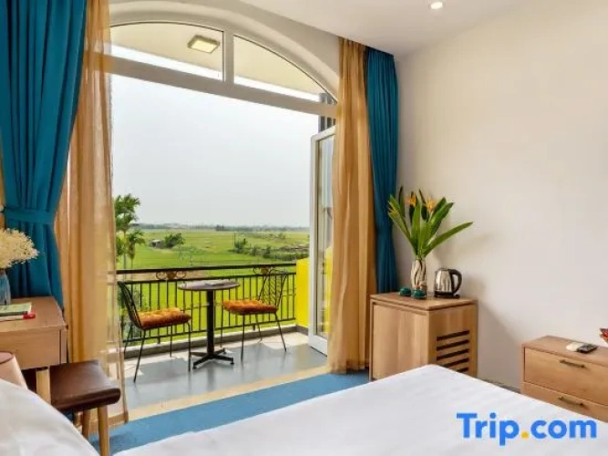 Family Suite with balcony