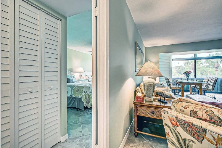 2 Bedrooms Standard room with pool view