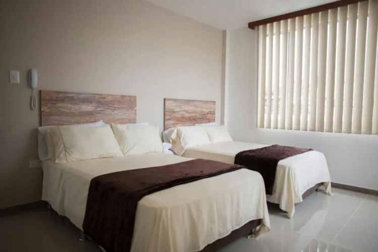 212 Hotel