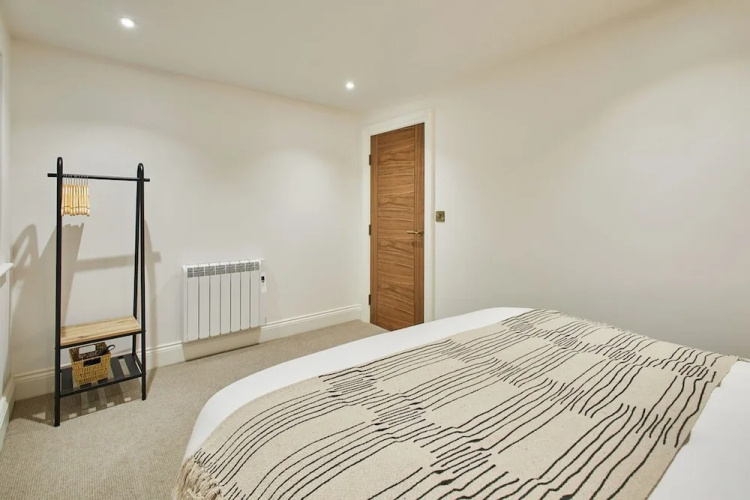 Host Stay Driftwood Apartment