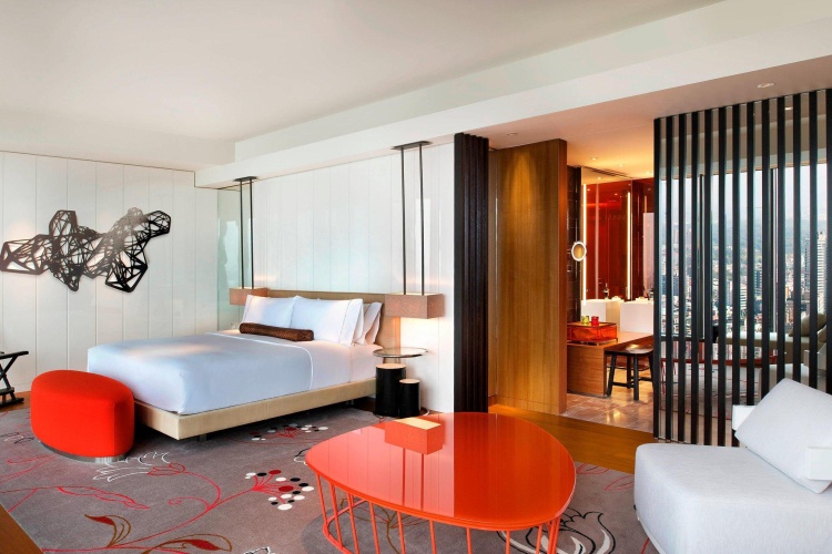 Standard Double room with city view