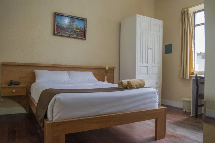 Hostal Loro Verde