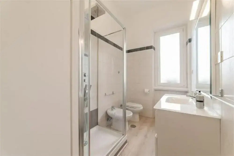 San Pietro Roomy Flat