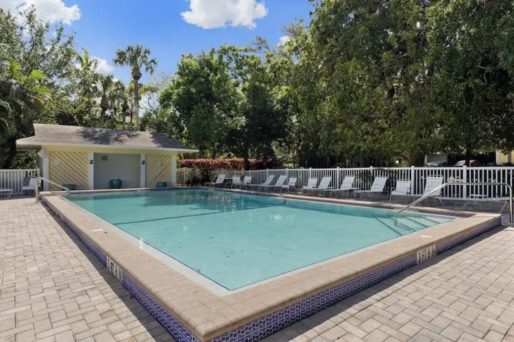 Captiva Shores 6C