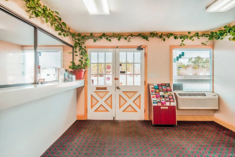 OYO Hotel Durham West Hills