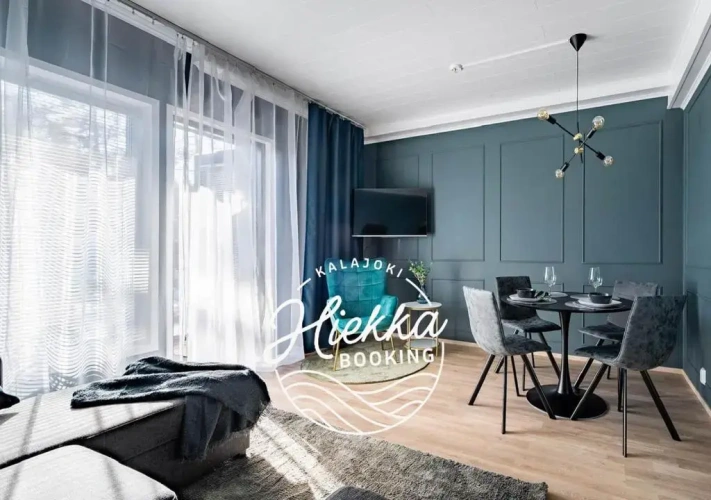 3 Bedrooms Apartment