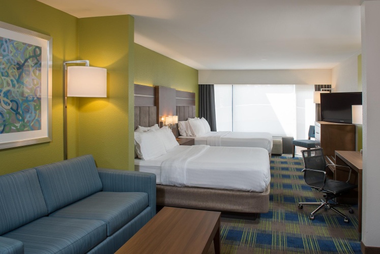 Quadruple Suite