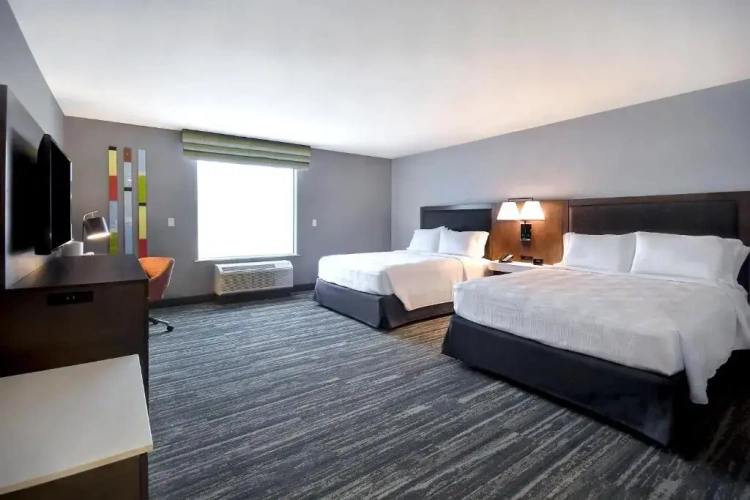 Twin room