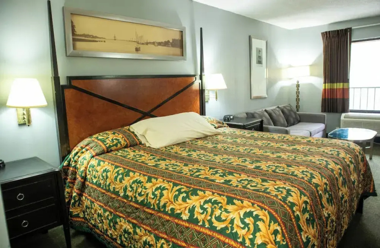 Executive Inn