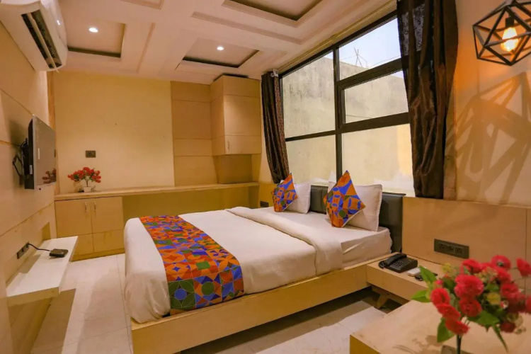Fabhotel Sun Park