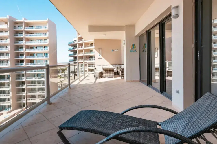 Beachfront Golf Heated Pools Balcony