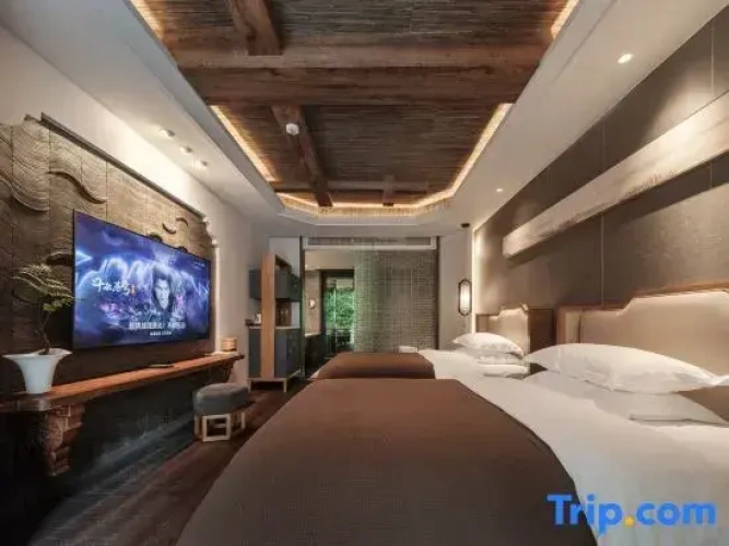 Luxury Double Suite