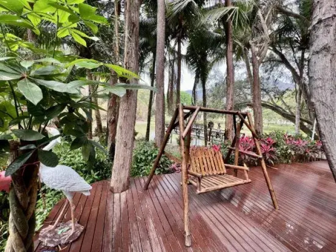 Tree House Nanshan Sanya