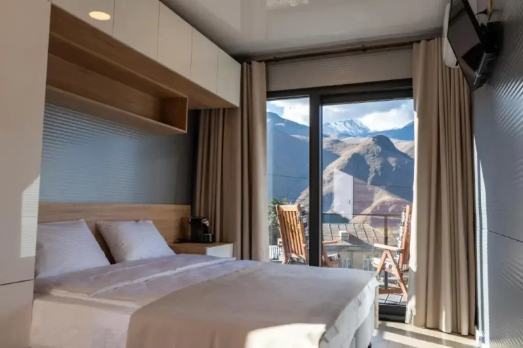 Deluxe Double room with balcony