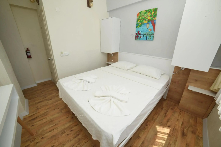 Limonata Otel Assos