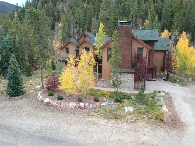 6 Bedrooms Cottage