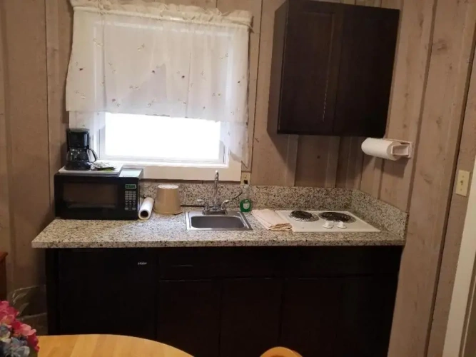 2 Bedrooms Cottage